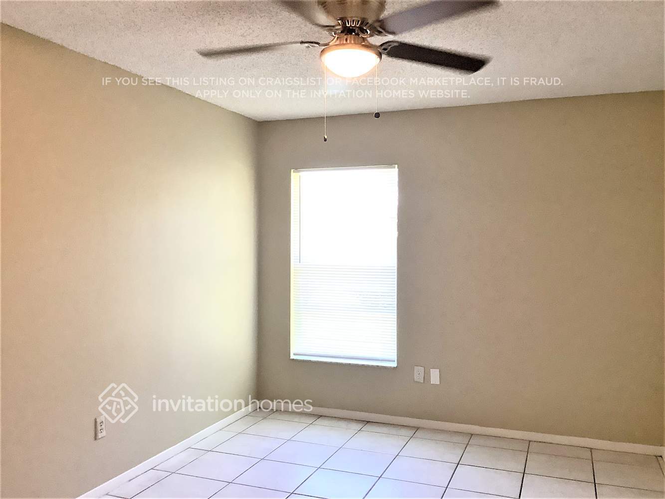 Building Photo - 1242 Tuxford Dr