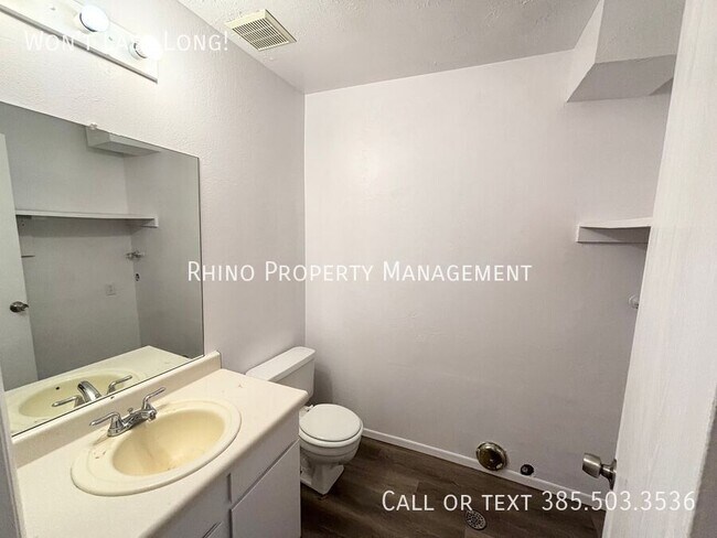 Building Photo - 463 N 1465 W