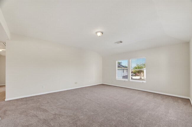 Building Photo - 2708 Calico Creek Ln