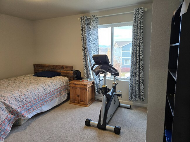 Building Photo - 310 Pavo Ct