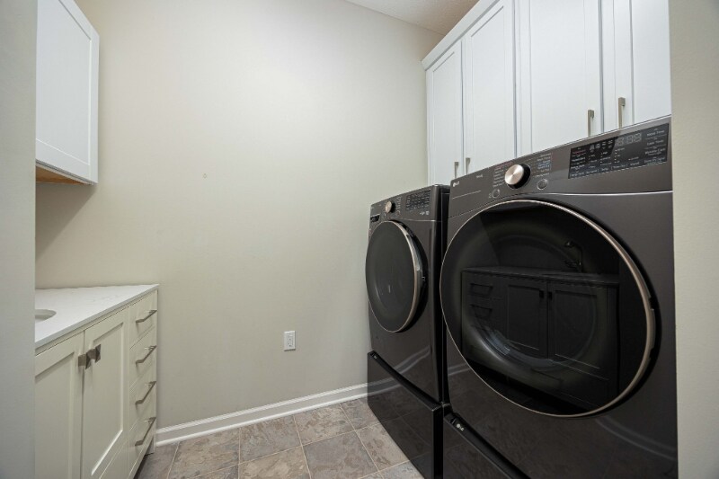 Building Photo - 6694 Trinity Mist Wy