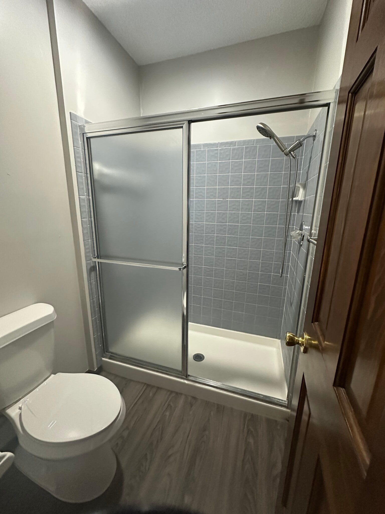 Guest shower - 1303 Swift Ave