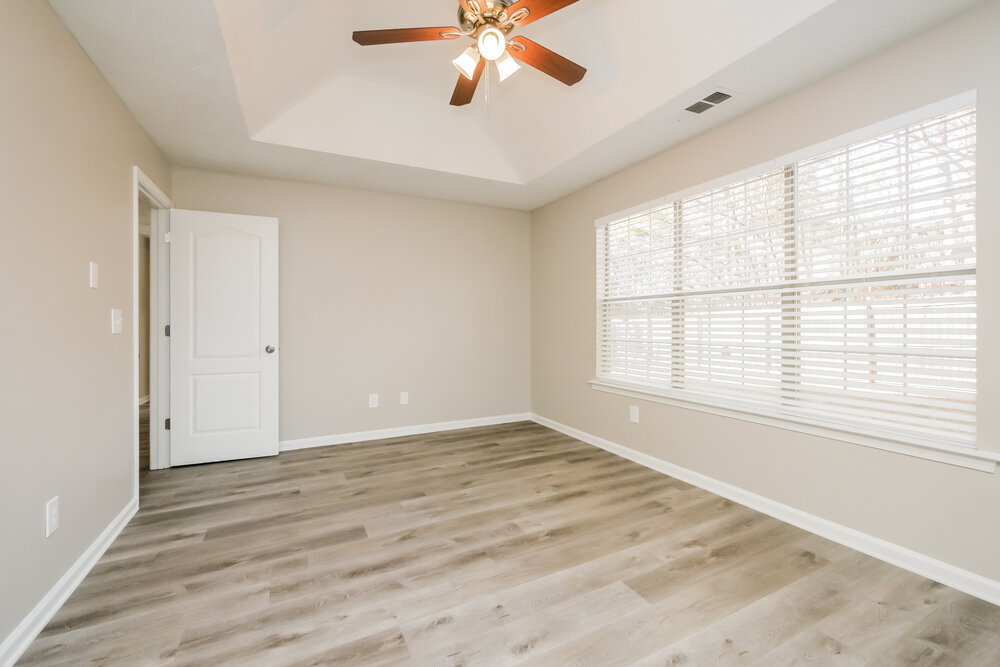 Building Photo - 846 Crabtree Ct