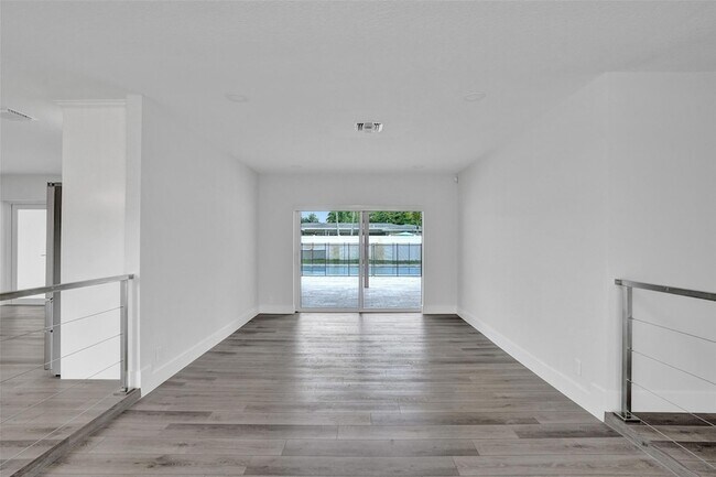 Building Photo - 5361 SW 7th St