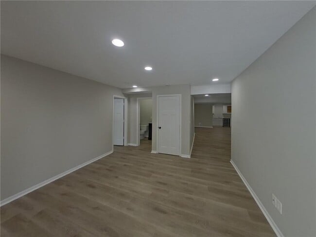 Building Photo - 21313 Independence Ave