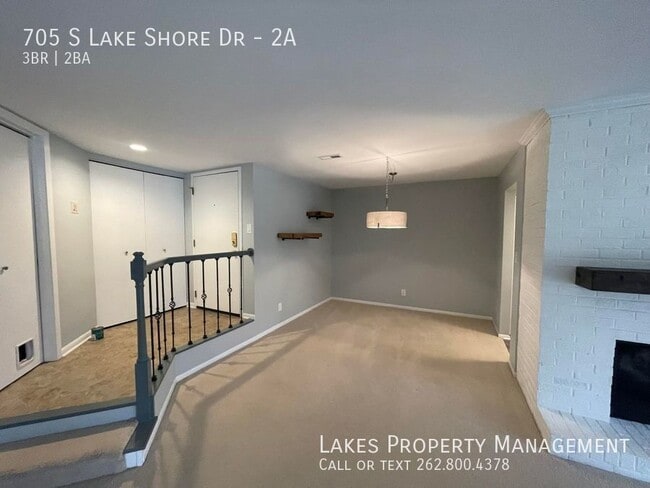 Building Photo - 705 S Lake Shore Dr