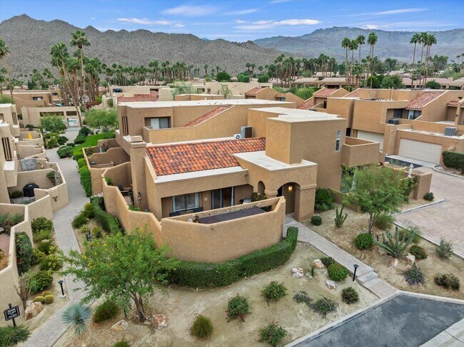 Building Photo - 73417 Foxtail Ln