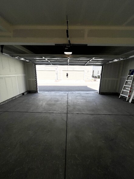 Building Photo - 7744 Bone Crk Pt