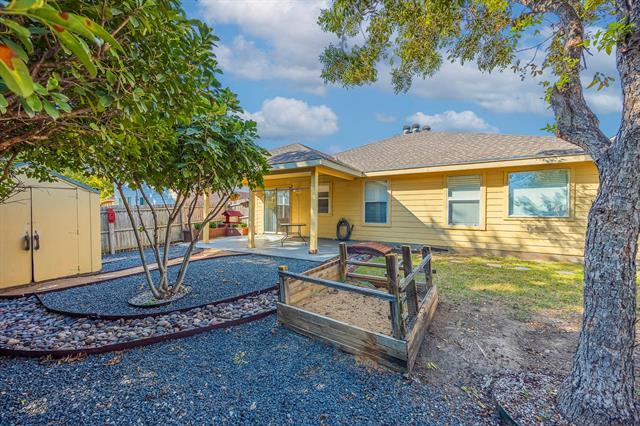 Building Photo - 10008 Chapel Rock Dr