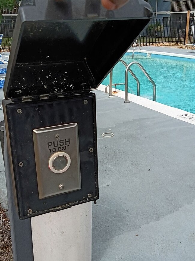 Building Photo - WESTWIND COMMUNITY