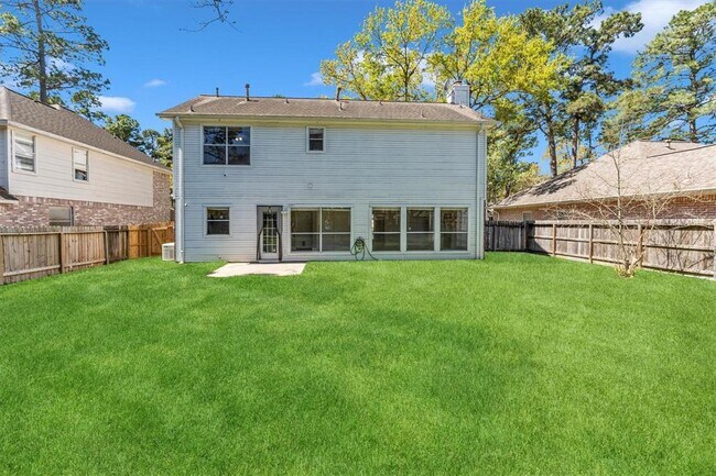 Building Photo - 15614 Lago Villa Dr