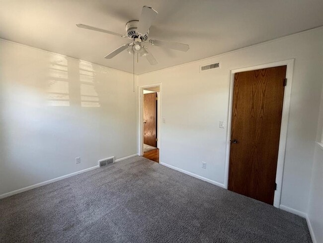 Building Photo - 3032 NW 67th St