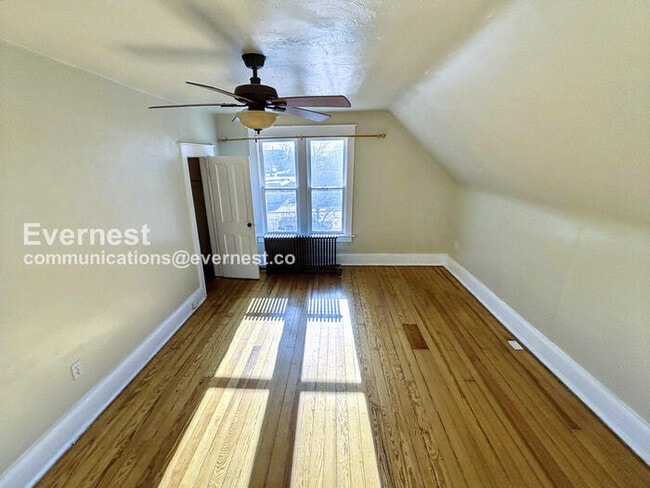 Building Photo - 3221 W 26th Ave