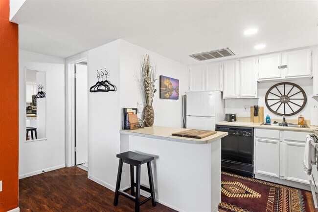 Building Photo - 4165 N Craftsman Ct