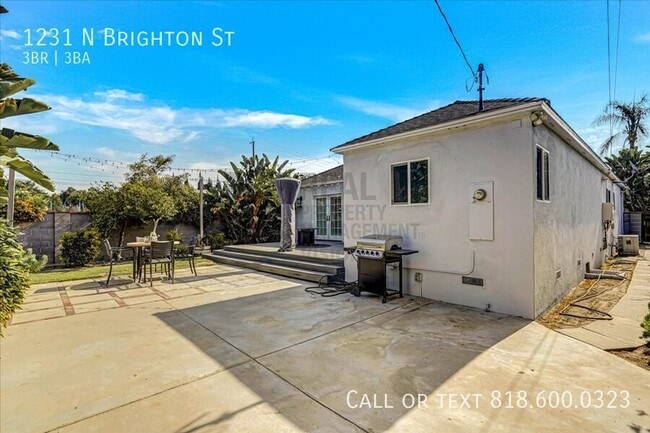 Building Photo - 1231 N Brighton St