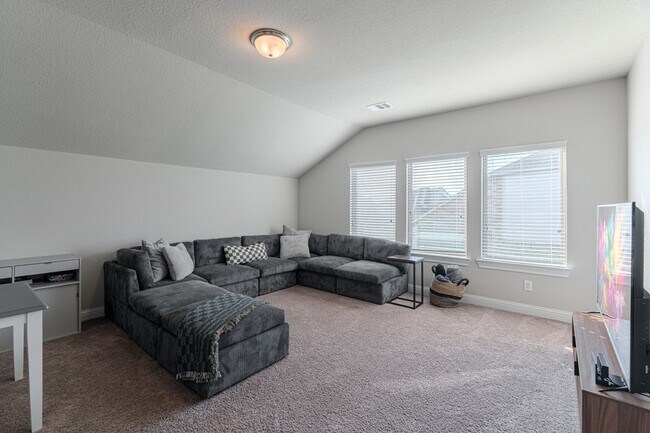 Building Photo - 25403 Angelwood Springs Ln