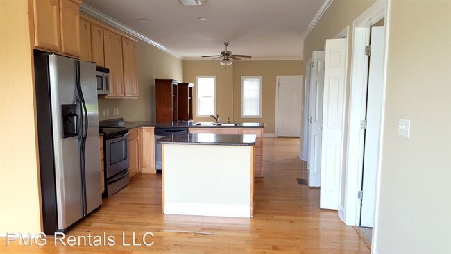 Building Photo - 4988 Burkhalter Rd