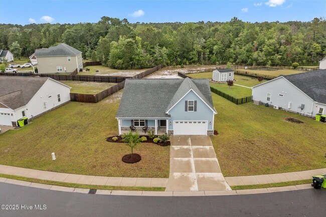 Building Photo - 227 Patriot Dr