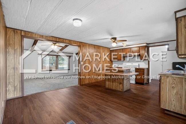 Building Photo - 68-B Hull Batson Rd