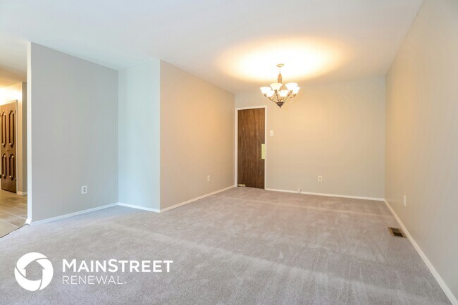 Building Photo - 14741 Faon Ct