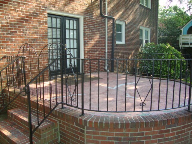 Building Photo - 1500 Meads Rd