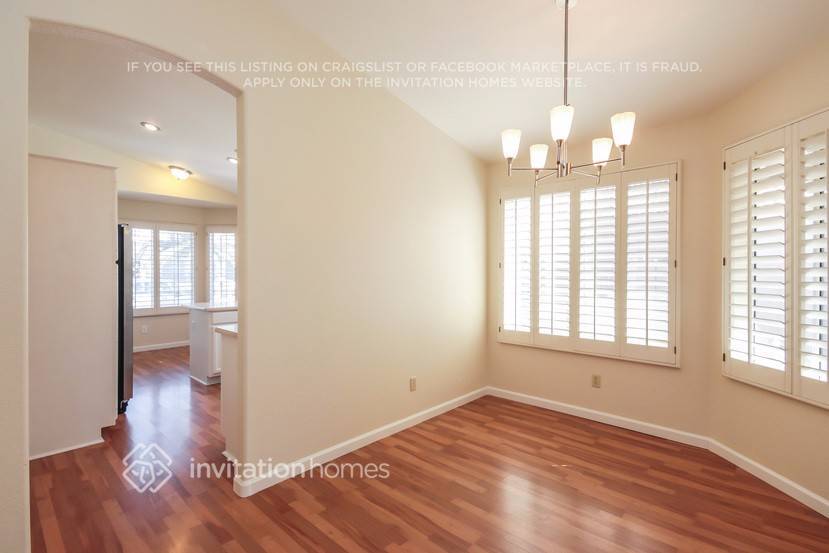 Building Photo - 4525 E Silverwood Dr
