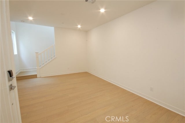 Building Photo - 513 Embrook Way
