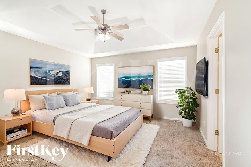 Building Photo - 706 Derby St