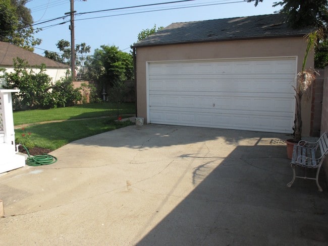 Garage & Yard From Driveway Gate - 10804 Ashby Ave