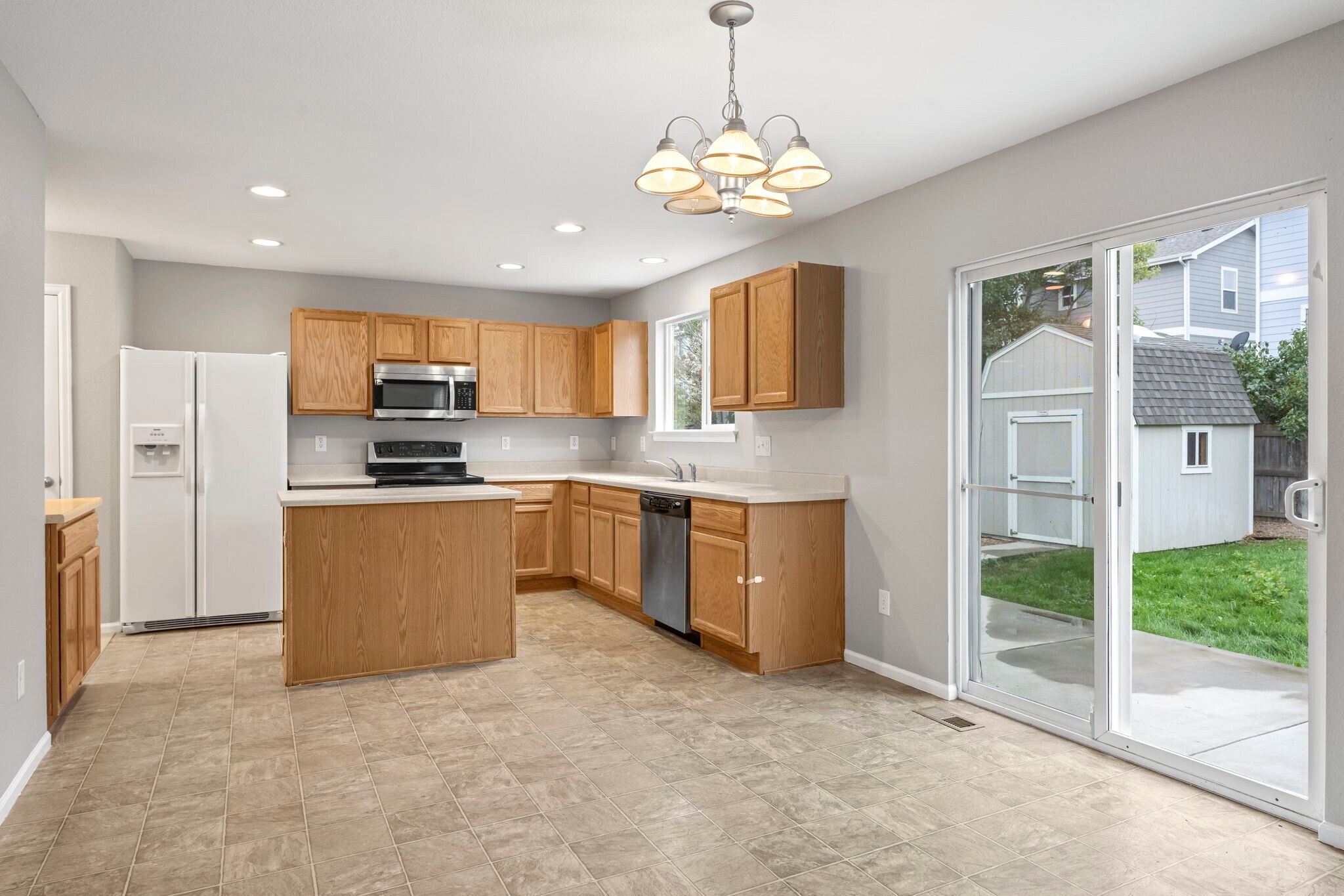 Building Photo - 637 N 48th Ave