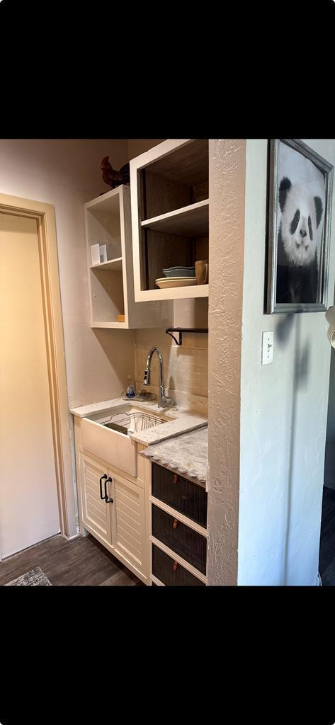 Building Photo - 302 Riverhill Blvd