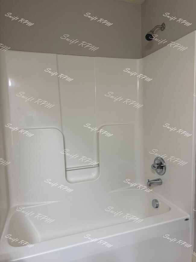 Building Photo - 2211 Burningwood