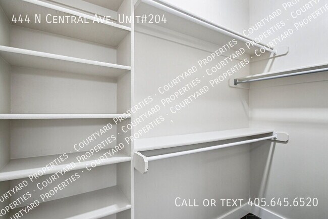 Building Photo - 444 N Central Ave