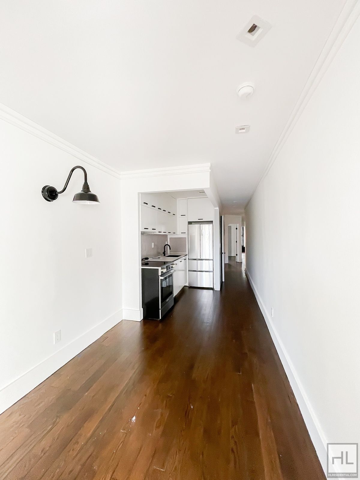 Building Photo - Carroll Gardens 2-Bed 1-Bath
