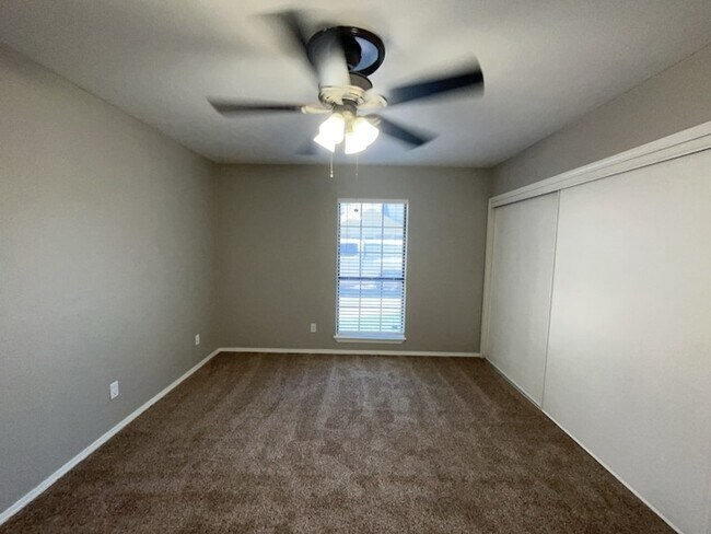 Building Photo - 6703 Fire Hill Dr