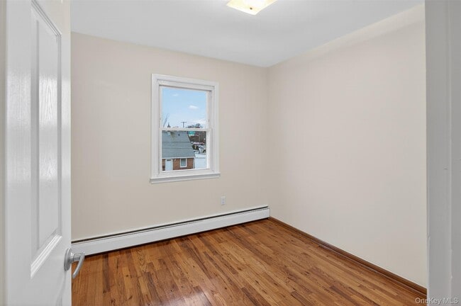 Building Photo - 297 Fairfield Ave