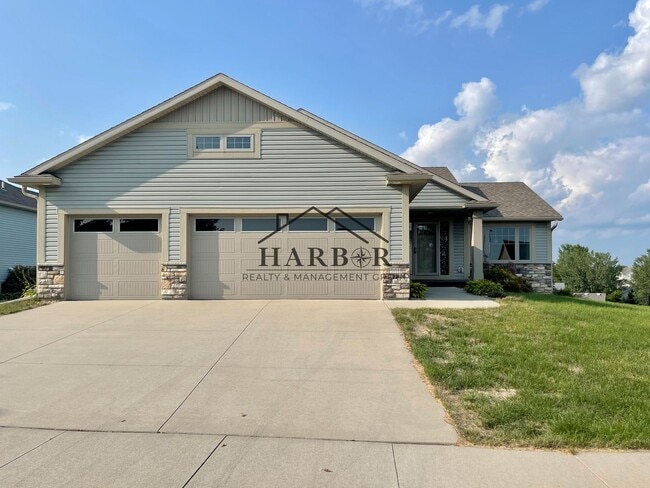 Building Photo - 5011 4th St NW