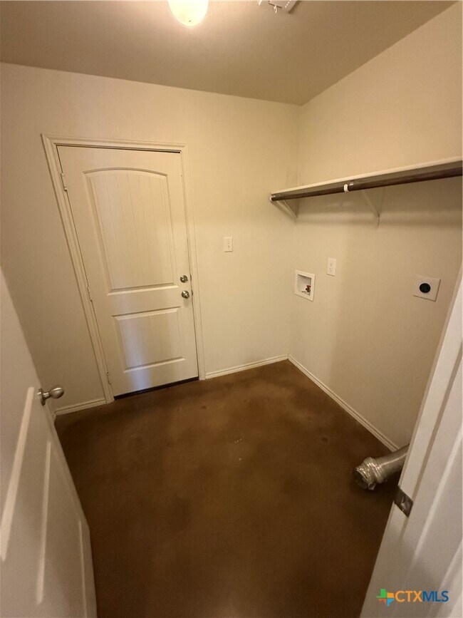 Building Photo - 4405 Texas Rangers Dr