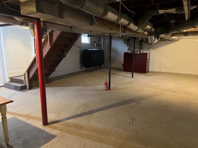 Building Photo - 19 Bennett Rd