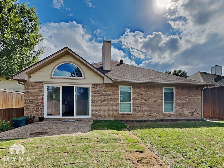 Building Photo - 951 Freshwood Ct