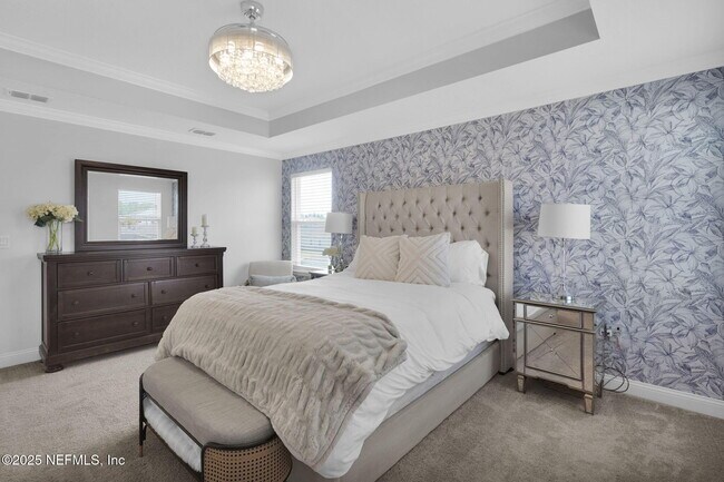 Building Photo - 187 Silverleaf Village Dr