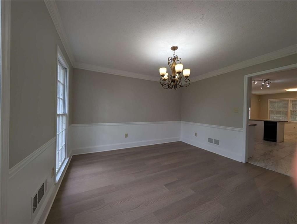 Building Photo - 443 Cricket Ridge Ct