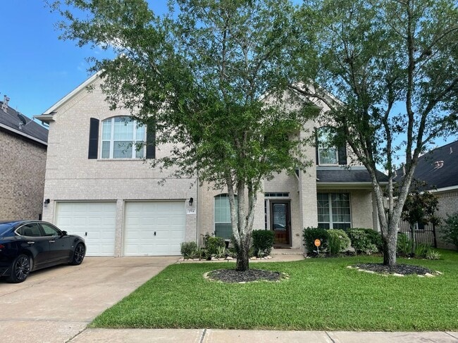 Primary Photo - 2714 Lake Villa Dr
