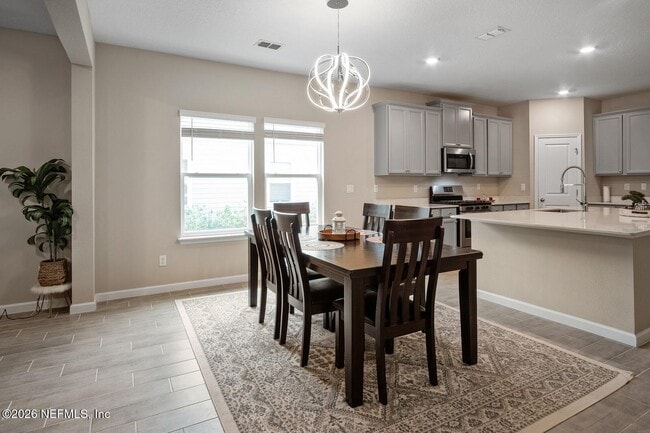 Building Photo - 619 Brown Bear Run