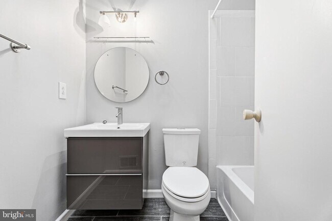 Building Photo - 41 Jones Falls Terrace