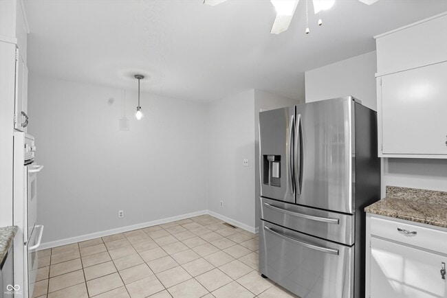 Building Photo - 2922 E Smoky Row
