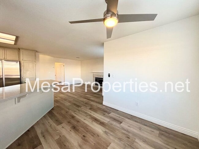 Building Photo - 16992 Lido Cir