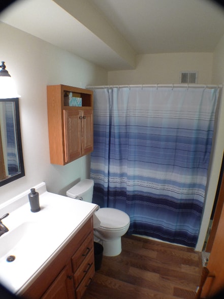 Building Photo - 1482 S Pierson St