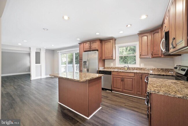 Building Photo - 1518 Gingerwood Ct