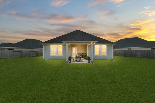 Building Photo - 8307 Divot Trce